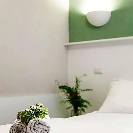 Alojamento de Acomodação e Pequeno-almoço Casetta Roma
